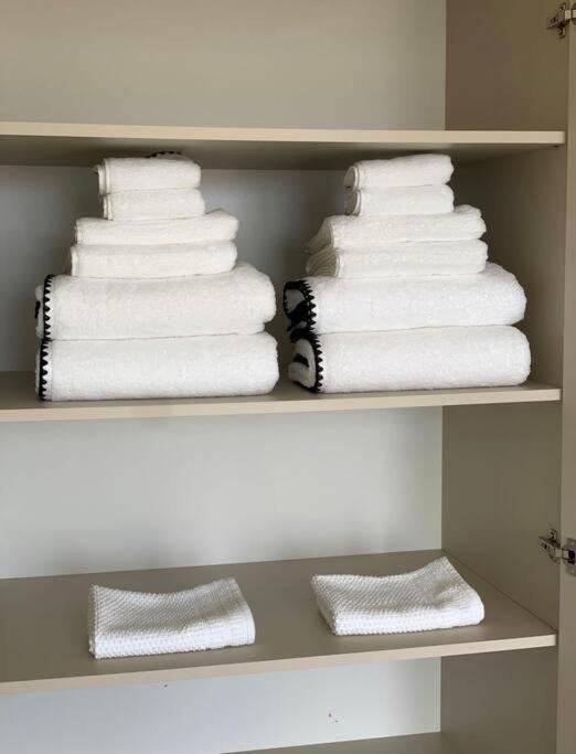 Appartement Luxueux 70M2, 2 Chambres Argenteuil Ngoại thất bức ảnh