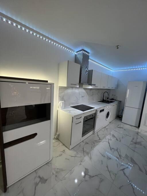 Appartement Luxueux 70M2, 2 Chambres Argenteuil Ngoại thất bức ảnh