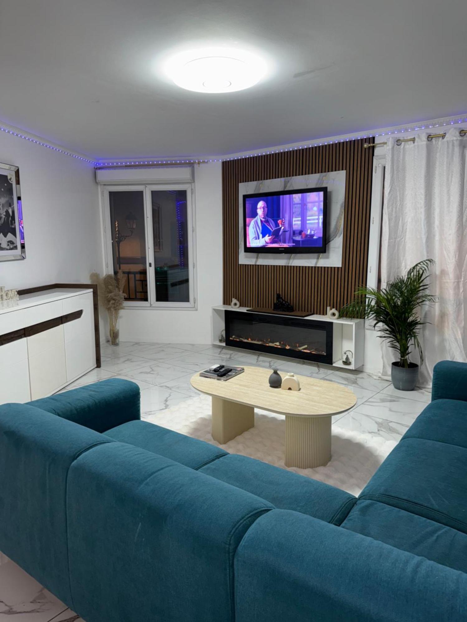 Appartement Luxueux 70M2, 2 Chambres Argenteuil Ngoại thất bức ảnh